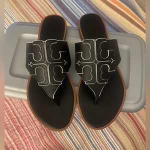 Size 9 Tory Burch Sandals in excellent condition